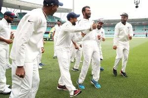 Watch: Virat Kohli's hilarious reaction as Cheteshwar Pujara struggles with dance — 'Couldn't even do that!'