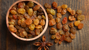 Unlock the Power of Raisin Water: 5 Morning Benefits and Your Guide to Black vs. Golden