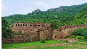 5 famous forts in India and their haunting stories that won’t let you sleep!