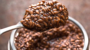 Flaxseed for Skin: Are These Beauty Hacks Worth the Hype? Dermatologists Weigh In