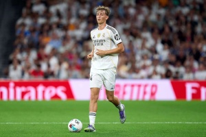 European Football Transfer Window: Big Names on the Move as Summer Spending Soars