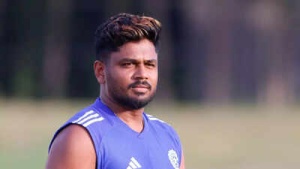 Asia Cup: Gavaskar Backs Sanju Samson for No. 3 Spot, Cites IPL Form